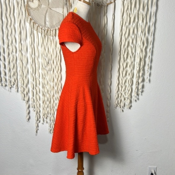 Ted Baker Textured Bright Orange Fit and Flare Dress with Pockets Size 0/XS - Picture 5 of 11